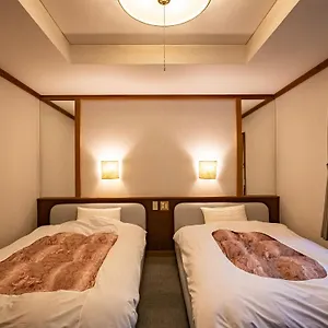 hakoneonsen-sanso-nakamura.hotelshakone.com/